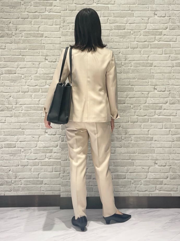 Mikoさんの「INDIVI｜◆【高機能／収納力◎！】シゴデキバッグ」を使ったコーディネート