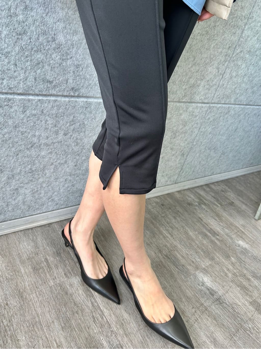 harunaさんの「CODE A｜cropped leggings pants」を使ったコーディネート