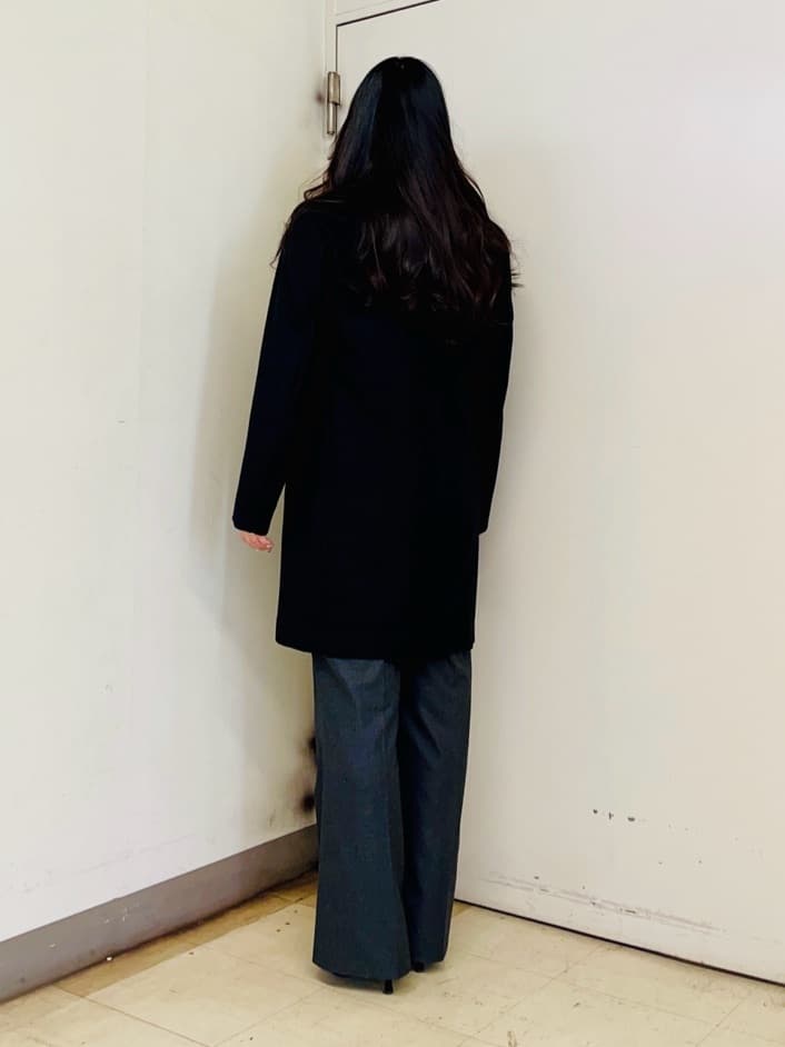 iwさんの「TAKEO KIKUCHI｜【ウールカシミヤブレンド】ビーバー調 スタンドカラー コート」を使ったコーディネート