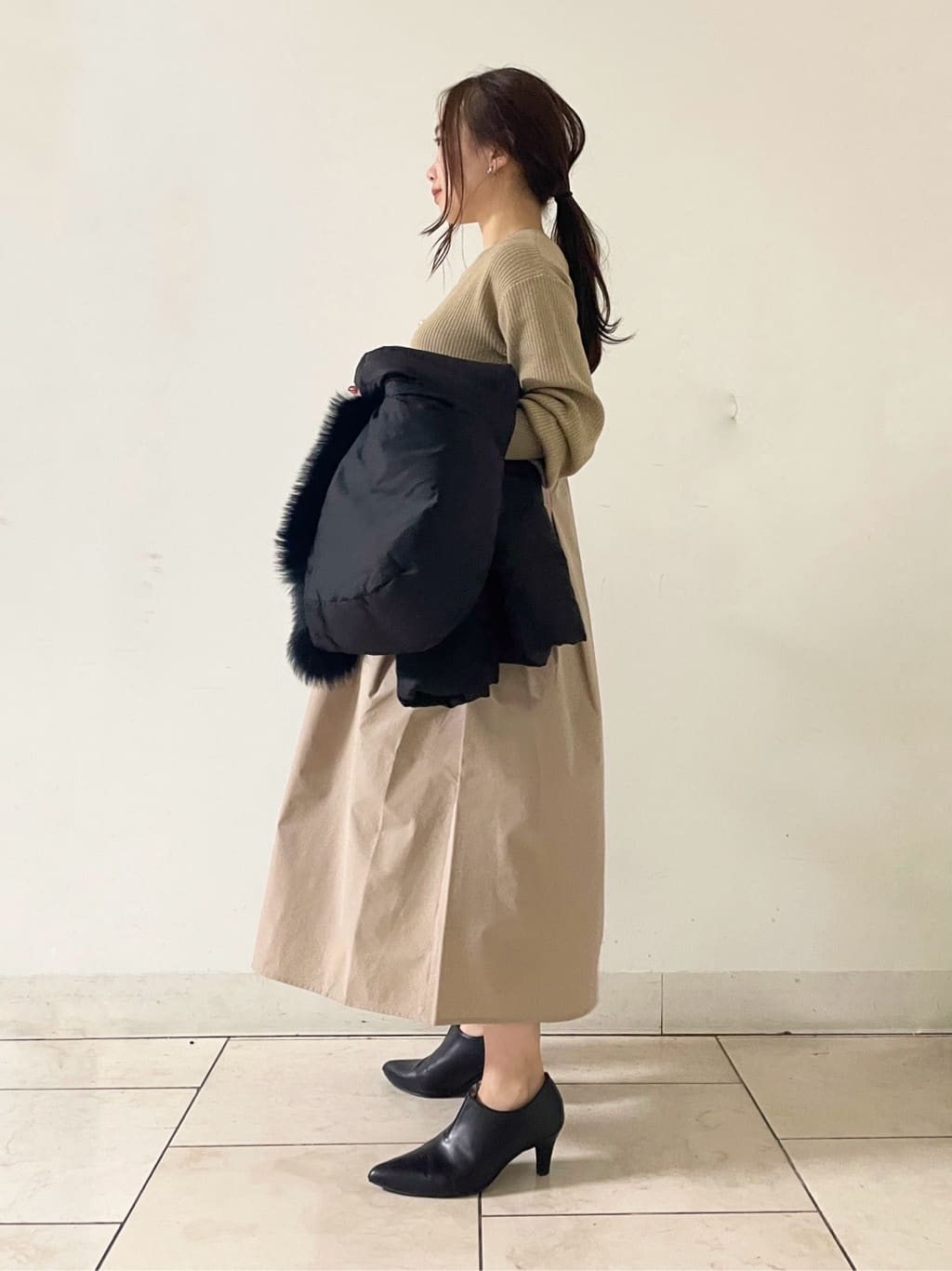 kahoさんの「INDIVI｜【セレモニーにおすすめ！】パール調トップネックレス」を使ったコーディネート