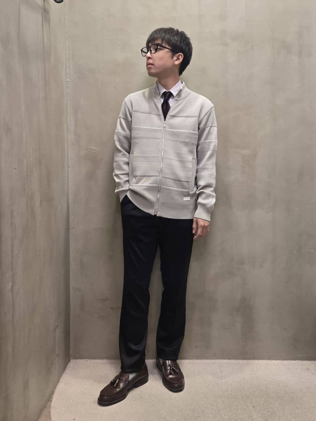 白木駆さんの「TAKEO KIKUCHI｜【Made in JAPAN】市松紋 ドレスシャツ」を使ったコーディネート