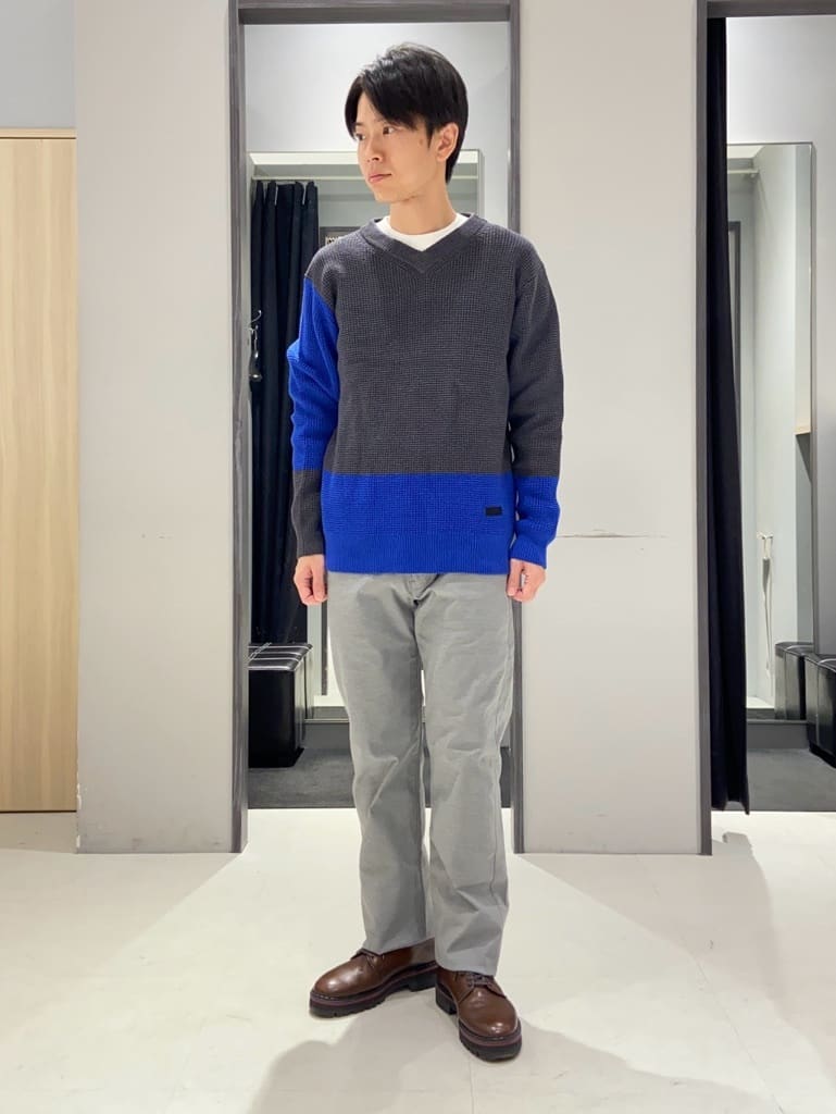 わいずみさんの「TAKEO KIKUCHI｜【Made in JAPAN】播州織 ストレッチ パンツ」を使ったコーディネート