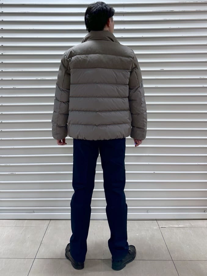 イッシーさんの「TAKEO KIKUCHI｜【オフィスカジュアル対応】ドレス チノパンツ」を使ったコーディネート