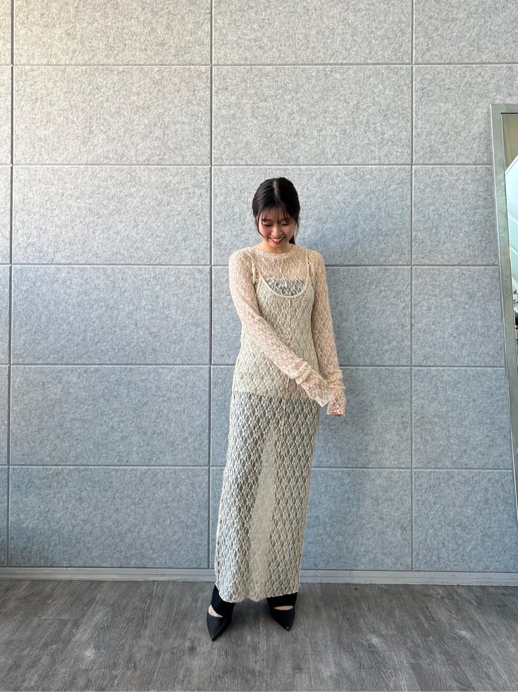 ishikawaさんの「CODE A｜stretch lace cami dress」を使ったコーディネート