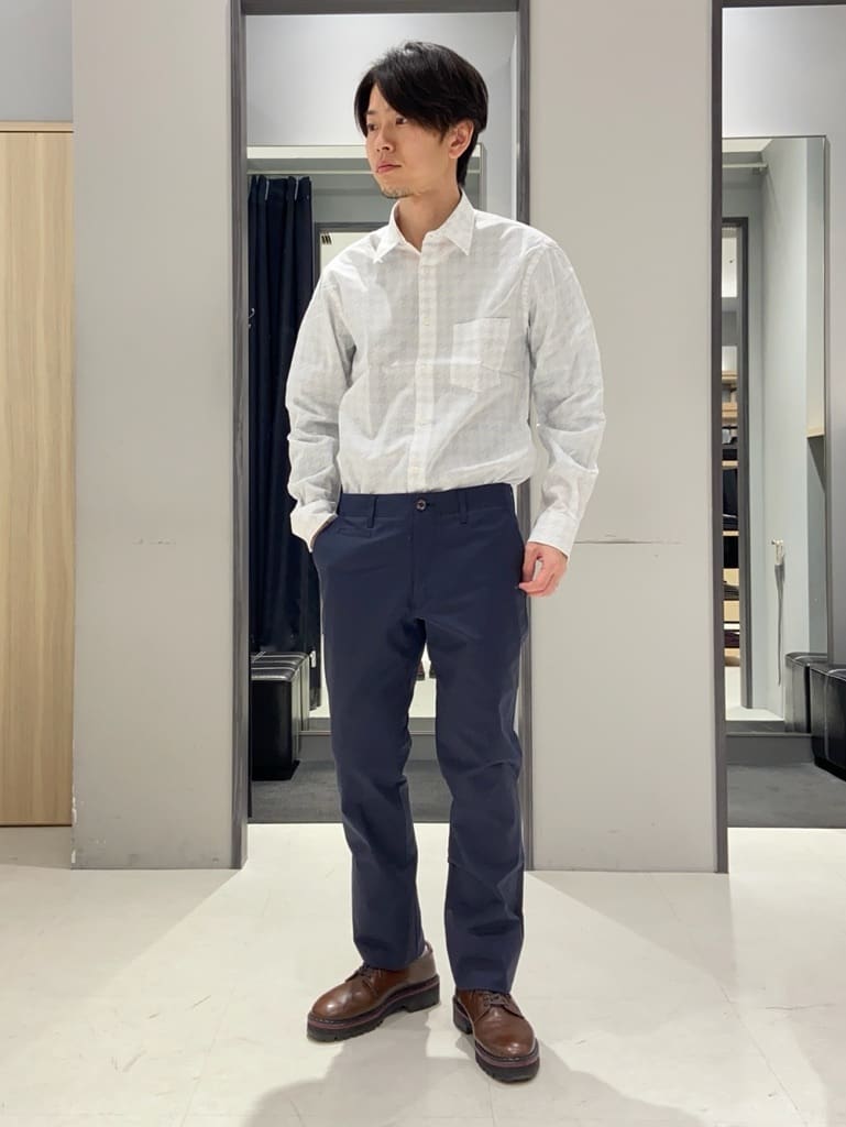 わいずみさんの「TAKEO KIKUCHI｜【360&deg;ストレッチ／セットアップ対応】None Of Stress ジャケット」を使ったコーディネート