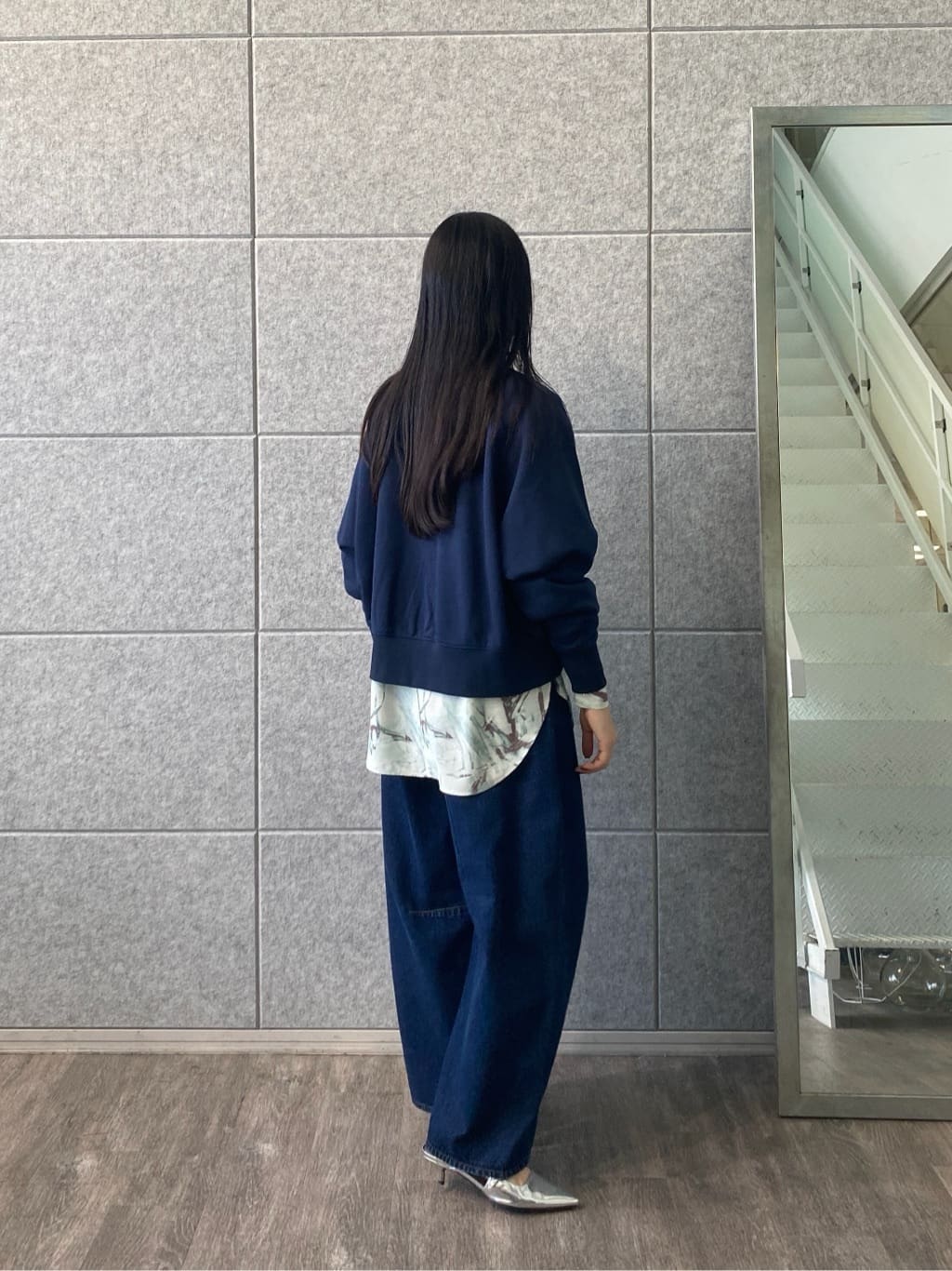 rinaさんの「INDIVI｜ハイウエストカーブデニム」を使ったコーディネート