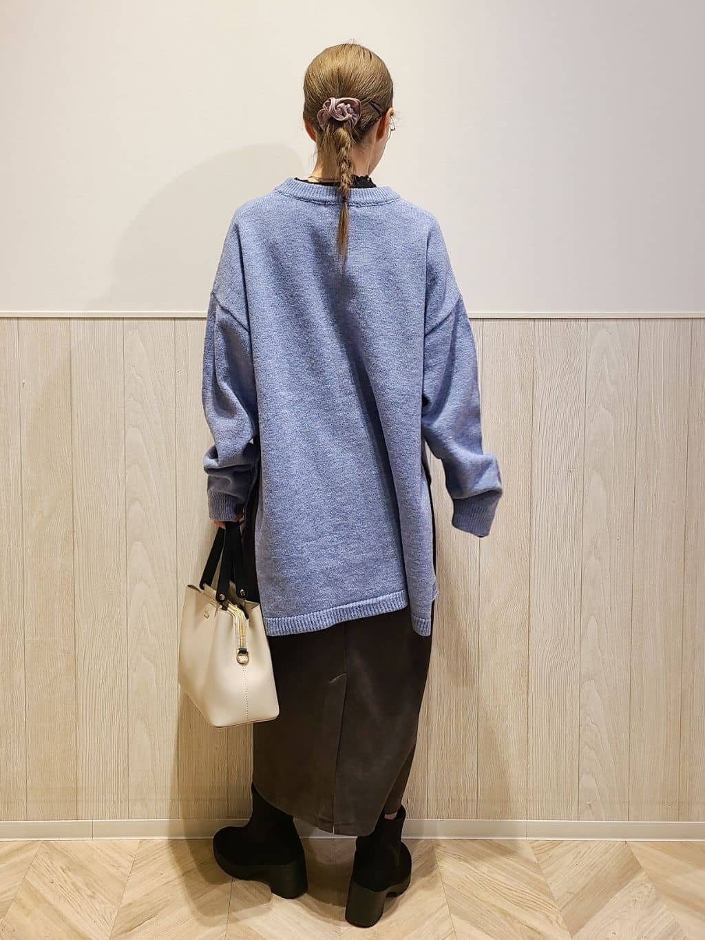 Suzuさんの「SHOO･LA･RUE｜◆【S-LL】衿レースハイネックリブトップス」を使ったコーディネート