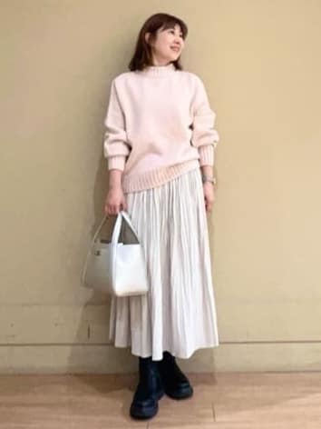 Juneさんの「UNTITLED｜◆ミニマルトート」を使ったコーディネート