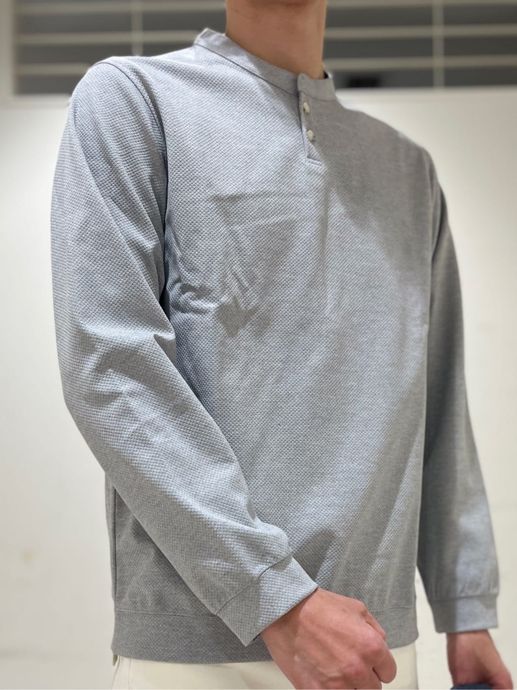 mutoさんの「TAKEO KIKUCHI｜【Sサイズ～】ストレッチ デニム パンツ」を使ったコーディネート