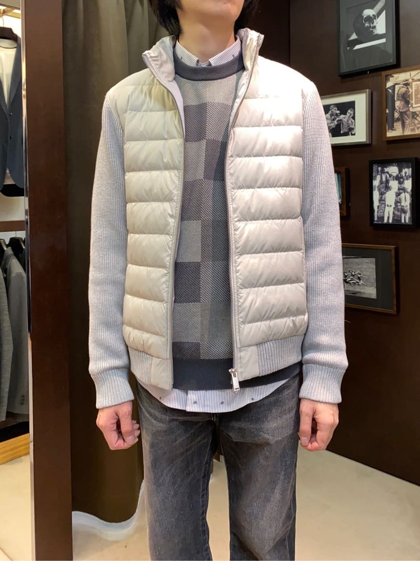 コバヤシさんの「TAKEO KIKUCHI｜ハットモチーフ ジャカード ストライプ シャツ」を使ったコーディネート