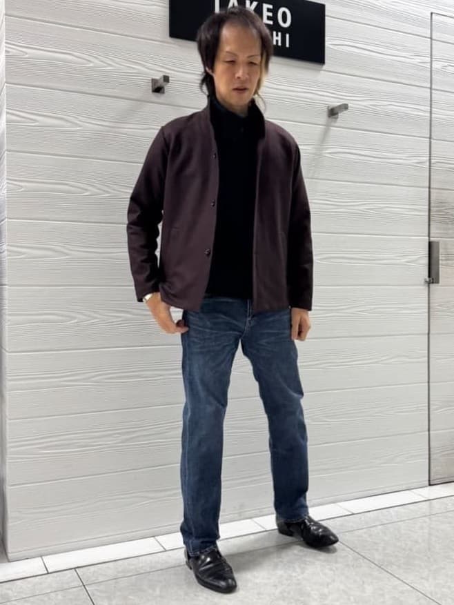 井出恭輔さんの「TAKEO KIKUCHI｜【DOWN FABRIC】ダウンファブリック スタンドカラーブルゾン」を使ったコーディネート
