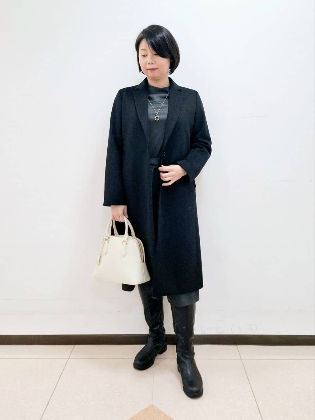 ねぎさんの「UNTITLED｜トリプルワントップペンダント」を使ったコーディネート