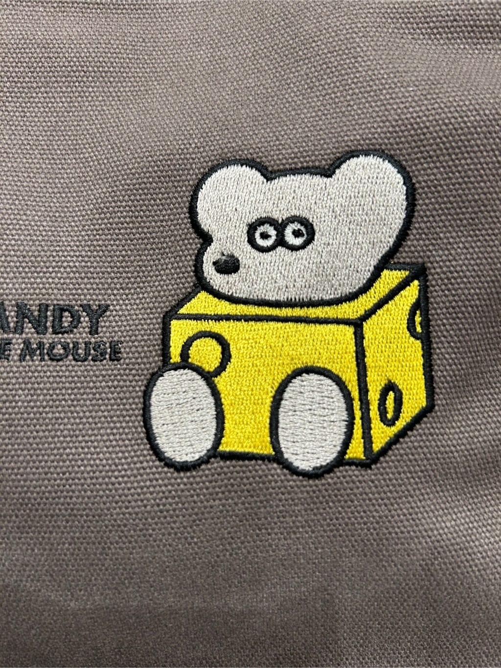 たかともさんの「212 KITCHEN STORE｜ナイロン保冷ランチバッグ BE ＜ANDY THE MOUSE＞」を使ったコーディネート