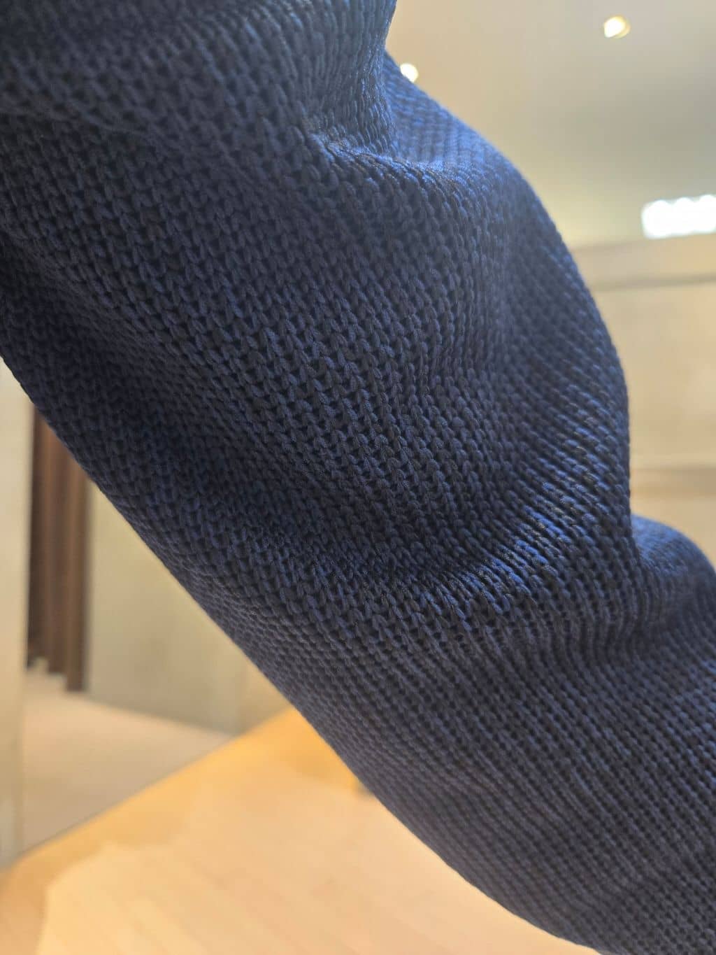 白木駆さんの「TAKEO KIKUCHI｜【全7サイズ&times;8色展開！】トップマルチヘリンボン パンツ」を使ったコーディネート