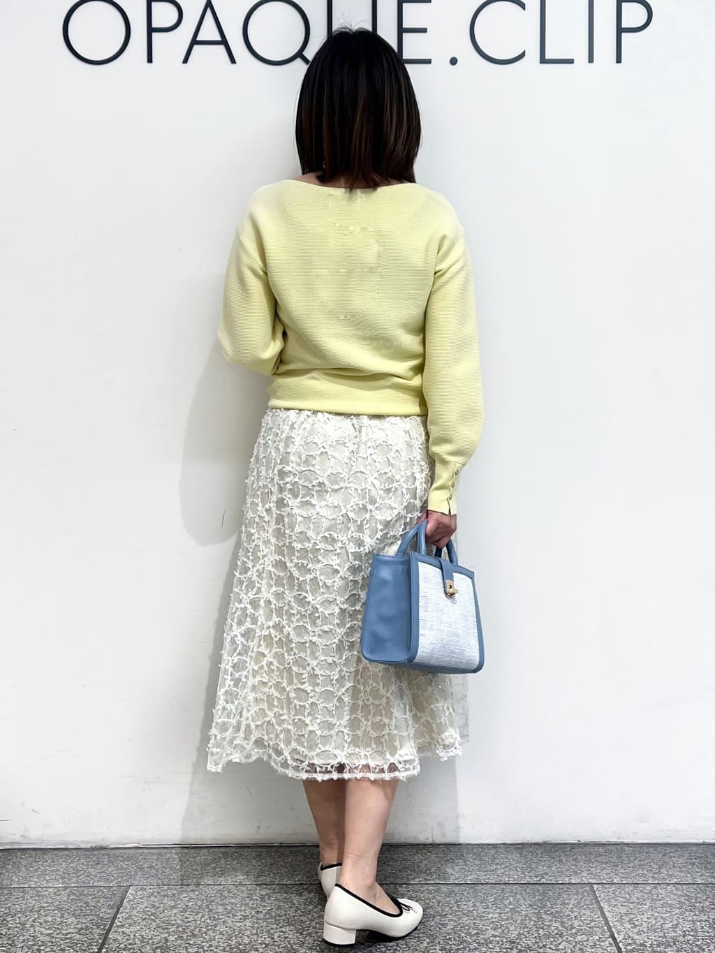 あずささんの「OPAQUE.CLIP｜◆フラワーレース刺繍マーメイドスカート【洗濯機洗い可】」を使ったコーディネート