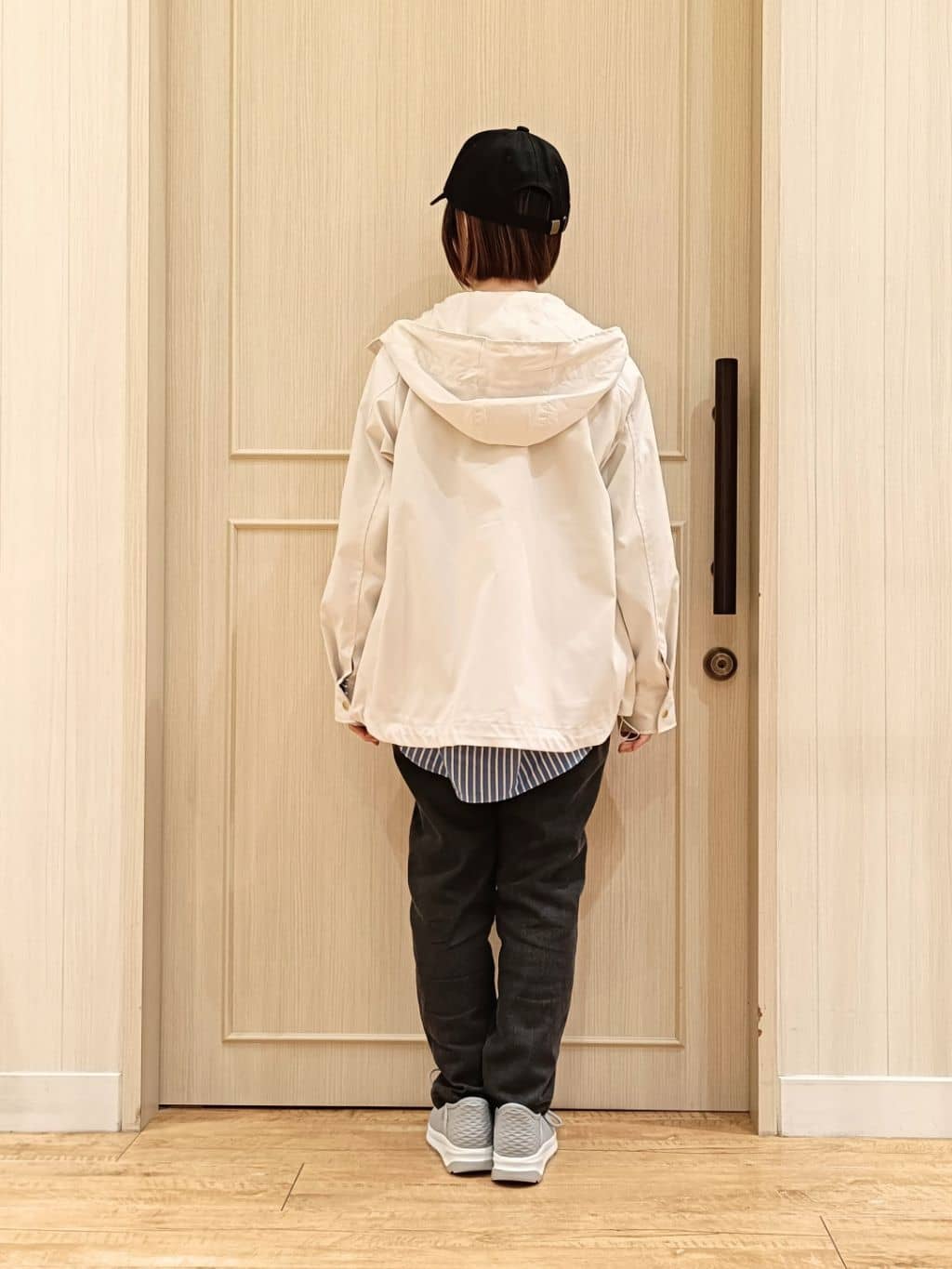 manikoさんの「SHOO･LA･RUE｜◆【洗える/SS-3L/美脚シルエット】アクティブ派のデニム イージーテーパードパンツ」を使ったコーディネート