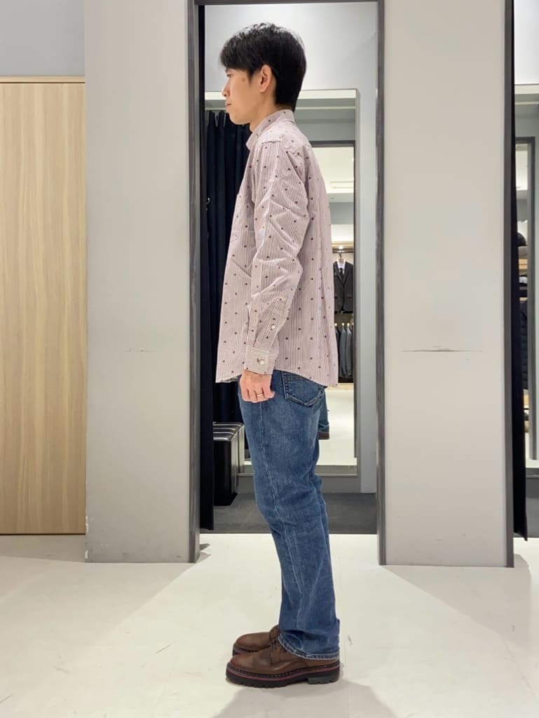 わいずみさんの「TAKEO KIKUCHI｜【DOWN FABRIC】ダウンファブリック スタンドカラーブルゾン」を使ったコーディネート