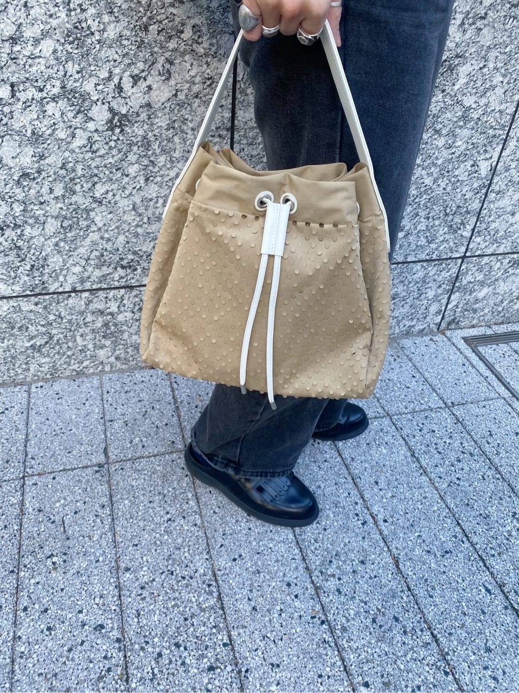 Uさんの「HIROKO HAYASHI｜◆LA VIGNA（ラ ヴィーニャ）ハンドバッグ」を使ったコーディネート