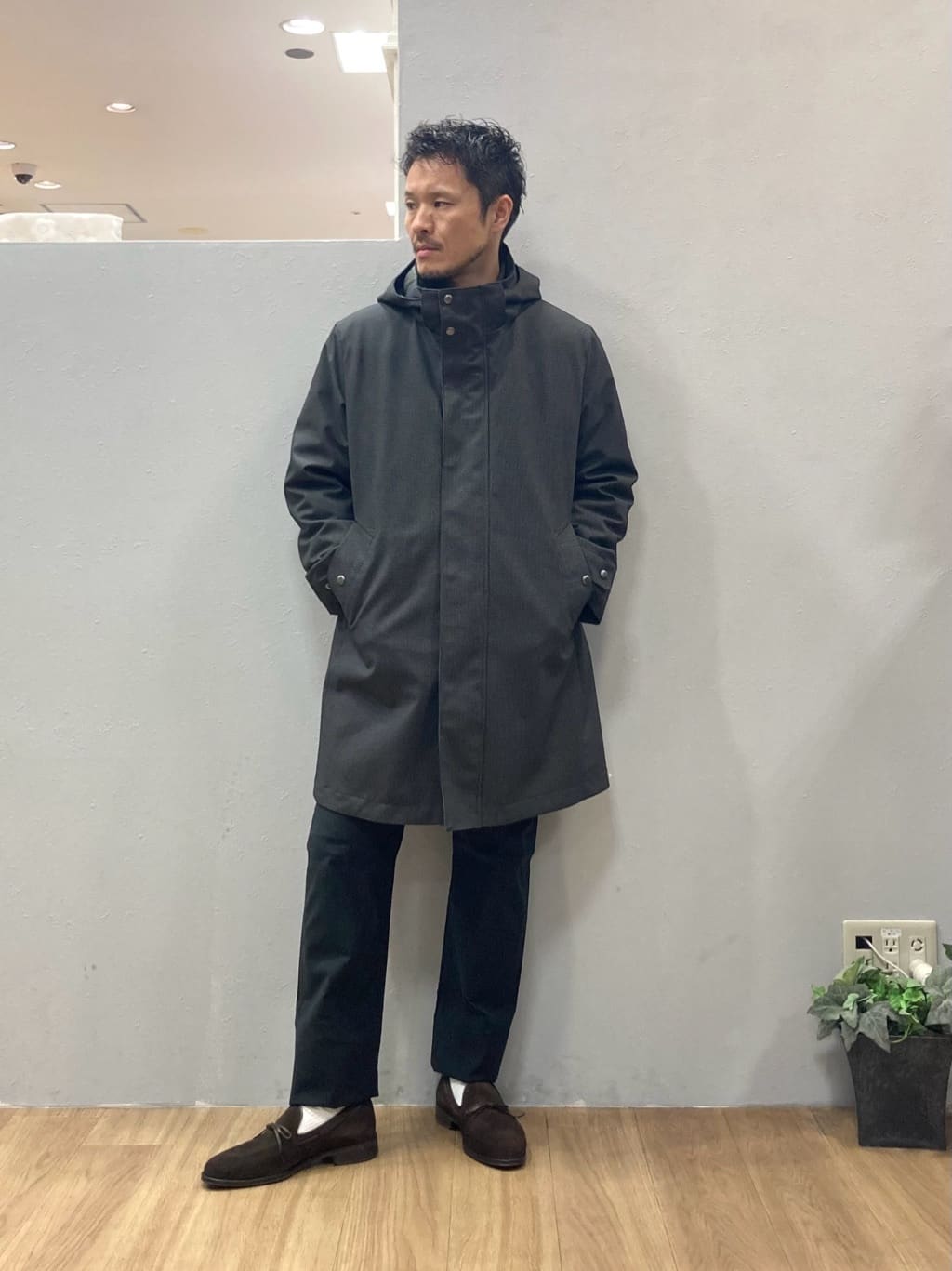 シュンさんの「TAKEO KIKUCHI｜【3WAY】ハウンズトゥース ダウンライナー コート」を使ったコーディネート