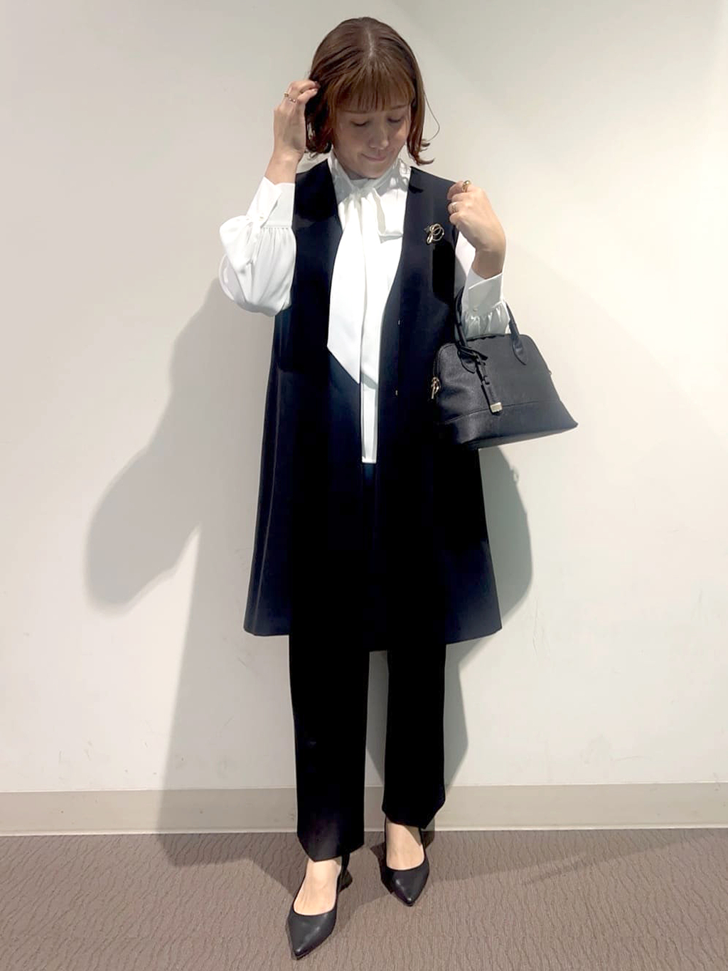 のん.Yさんの「OPAQUE.CLIP｜◆《通勤/セットアップ対応》ロングジレ/ダブルクロス【洗濯機洗い可】」を使ったコーディネート