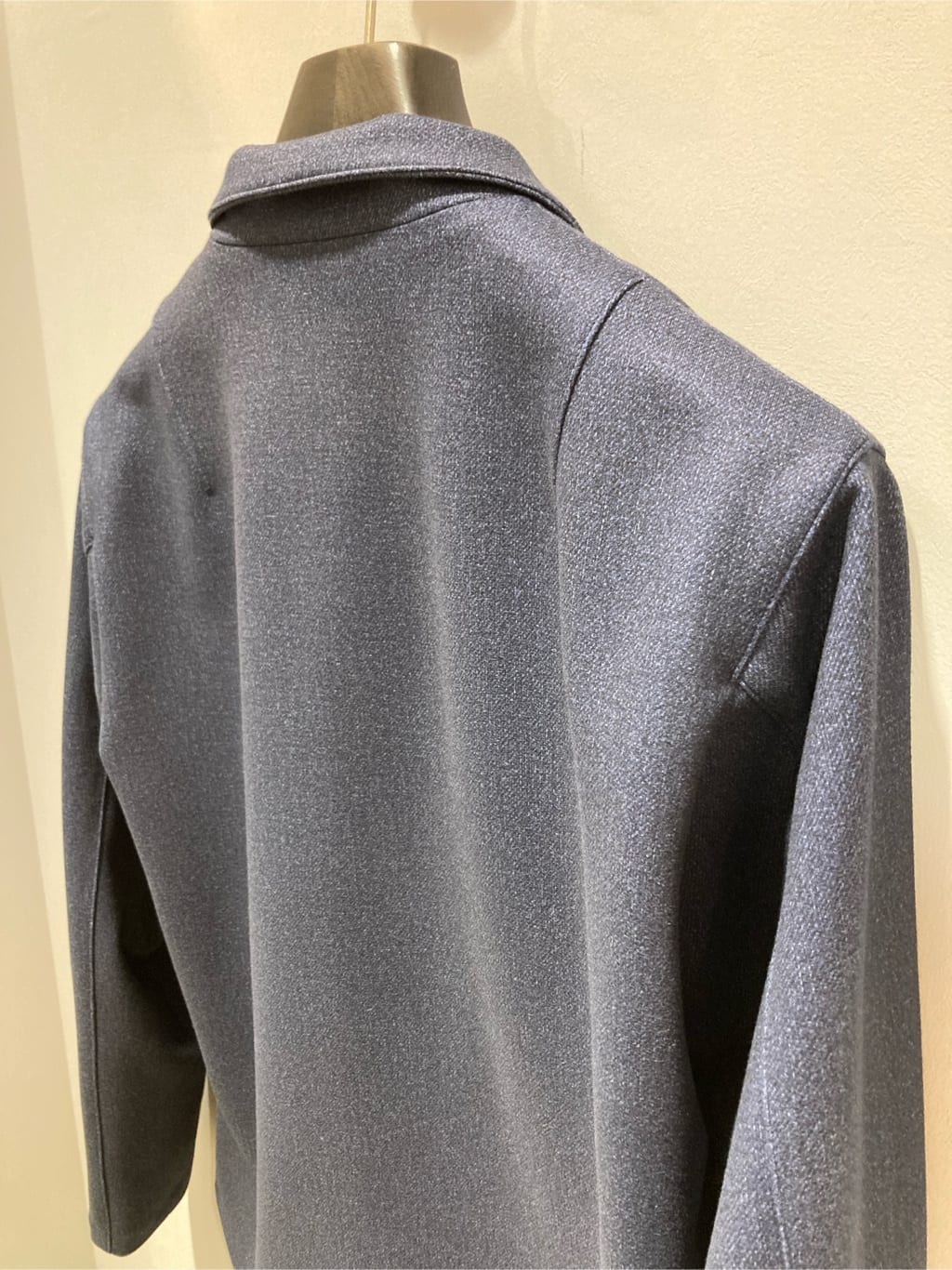 シュンさんの「TAKEO KIKUCHI｜【DOWN FABRIC】ダウンファブリック スタンドカラーブルゾン」を使ったコーディネート
