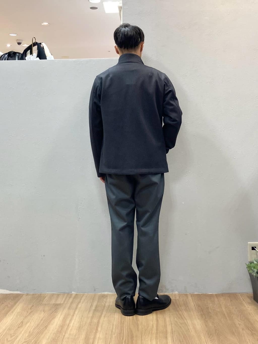 シュンさんの「TAKEO KIKUCHI｜【DOWN FABRIC】ダウンファブリック スタンドカラーブルゾン」を使ったコーディネート