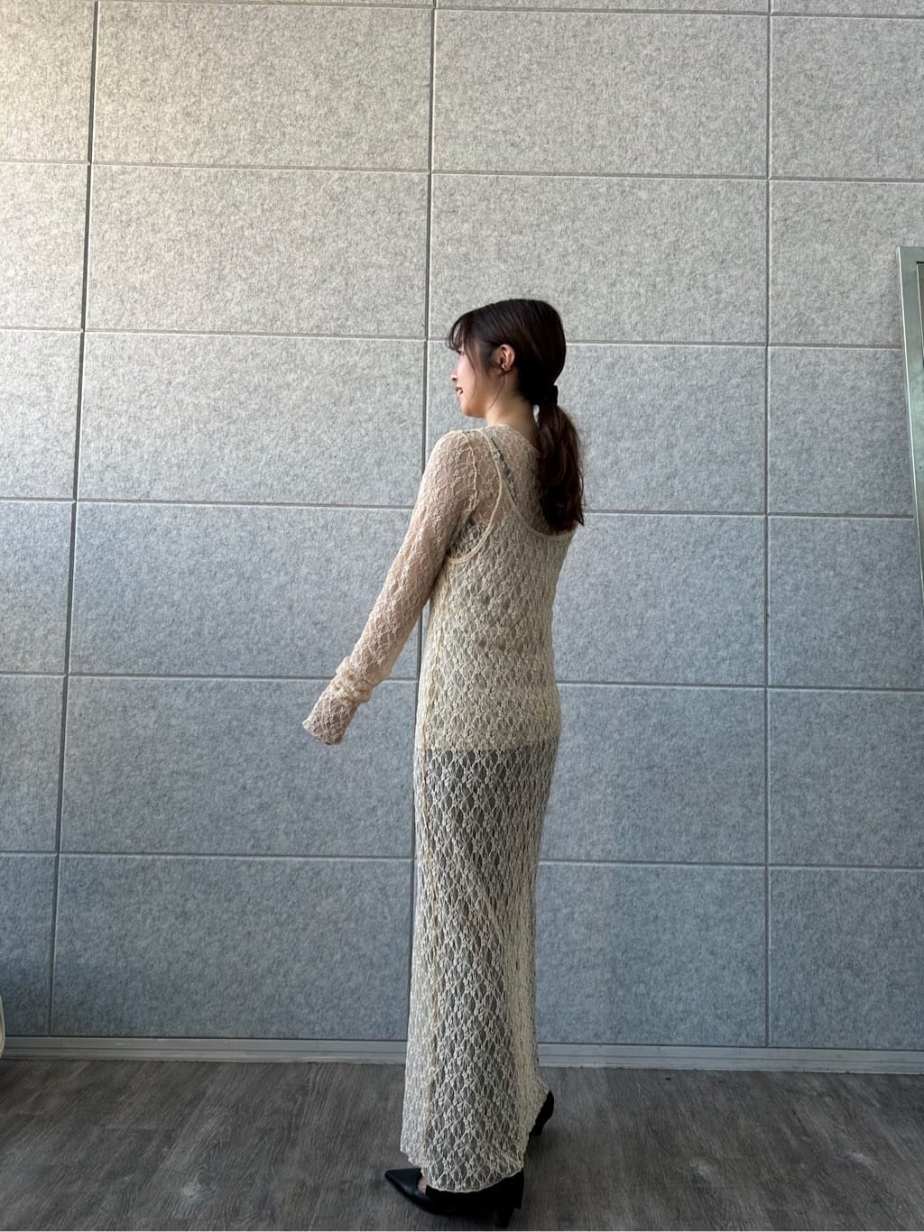 ishikawaさんの「CODE A｜stretch lace cami dress」を使ったコーディネート
