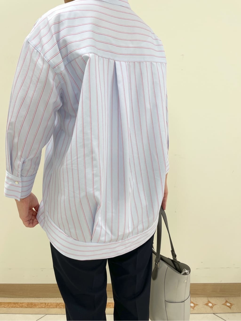 hanaさんの「Reflect｜◆【夏SALE／接触冷感／洗える】ストライプコクーンシルエットシャツ」を使ったコーディネート
