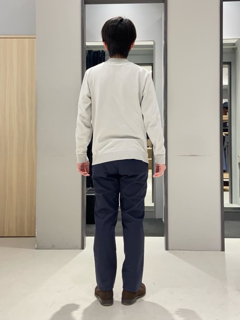 わいずみさんの「TAKEO KIKUCHI｜ハットモチーフ ジャカード ストライプ シャツ」を使ったコーディネート