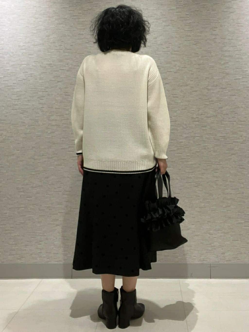KOJIMAさんの「Reflect｜」を使ったコーディネート