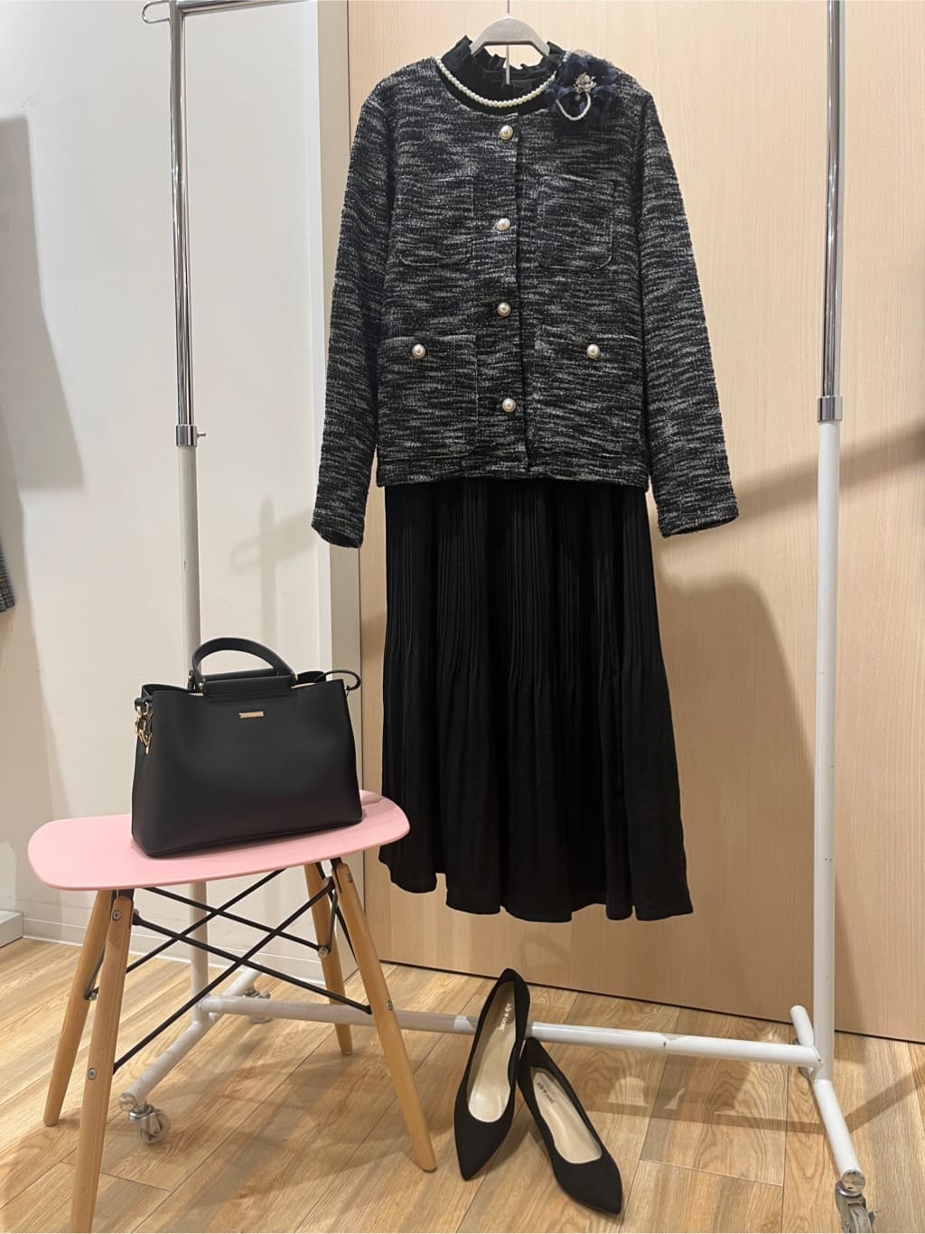 みわさんの「SHOO･LA･RUE｜◆カットツイードジャケット」を使ったコーディネート