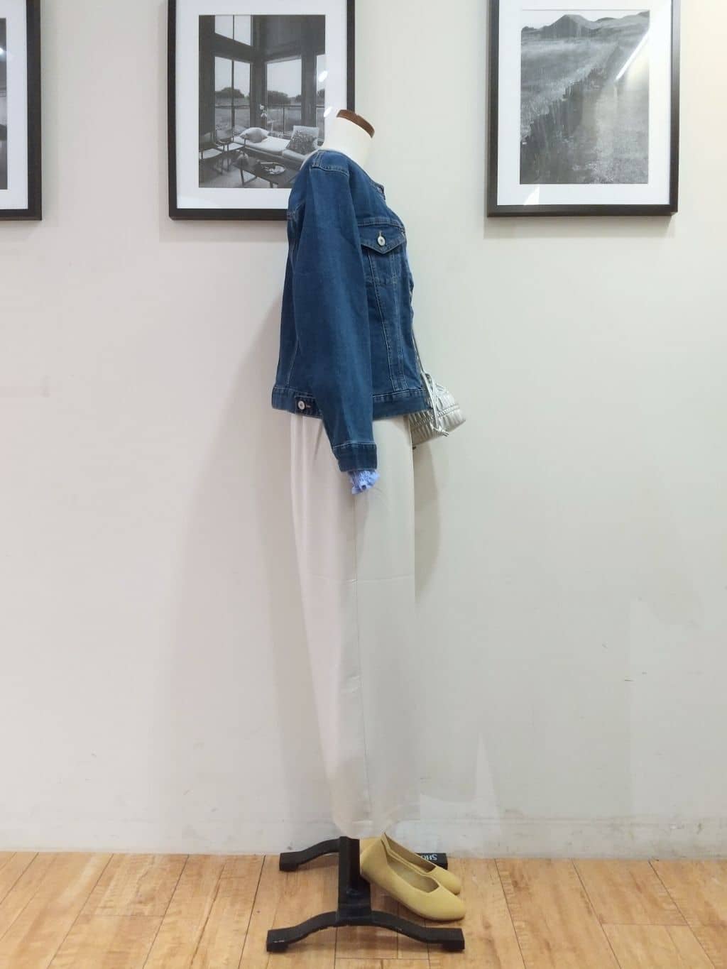 名前さんの「SHOO･LA･RUE｜◆プリーツ巾着ショルダーバッグ」を使ったコーディネート