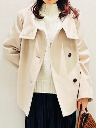Miwaさんの「UNTITLED｜トリプルワントップペンダント」を使ったコーディネート