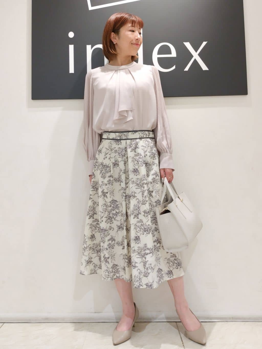 n.さんの「index｜◆【2WAY】フロントバースクエアデザインミドルバッグ」を使ったコーディネート
