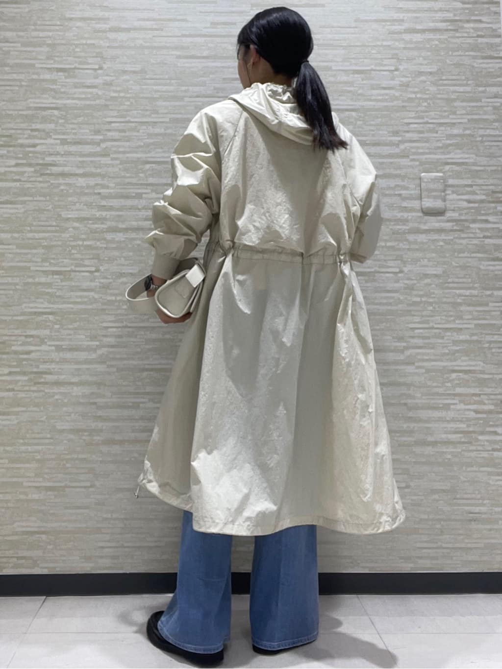 Kataさんの「UNTITLED｜◆【Ca_CHIGNON】ロングウィンドブレーカー」を使ったコーディネート