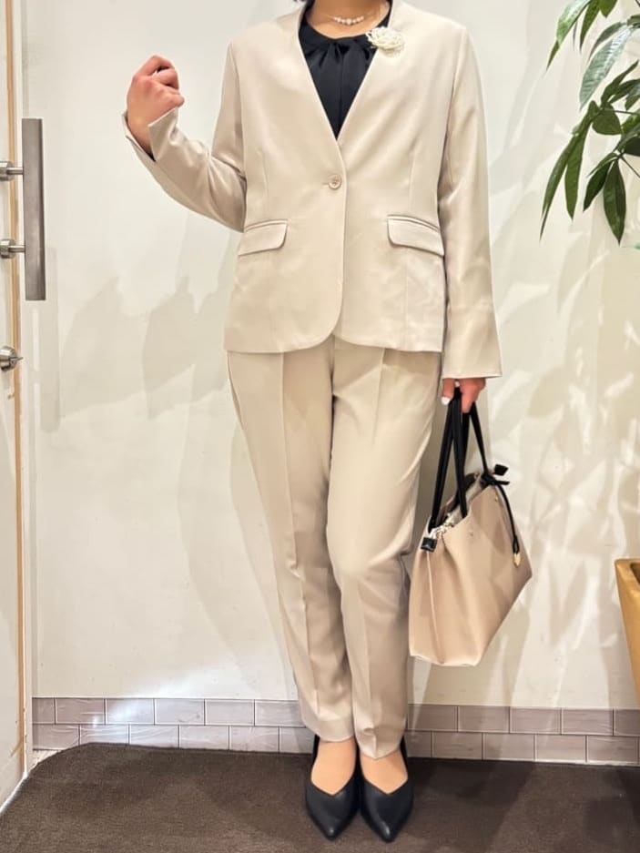 TOWAさんの「SHOO･LA･RUE｜◆【S-LL/セットアップ可/通勤/セレモニー】ノーカラージャケット」を使ったコーディネート