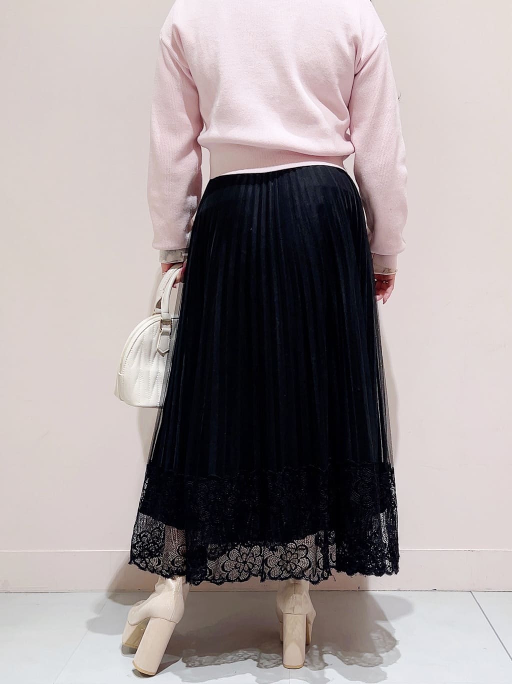 りえさんの「ESPERANZA｜キルティング 2WAY ショルダーバッグ ボストン」を使ったコーディネート