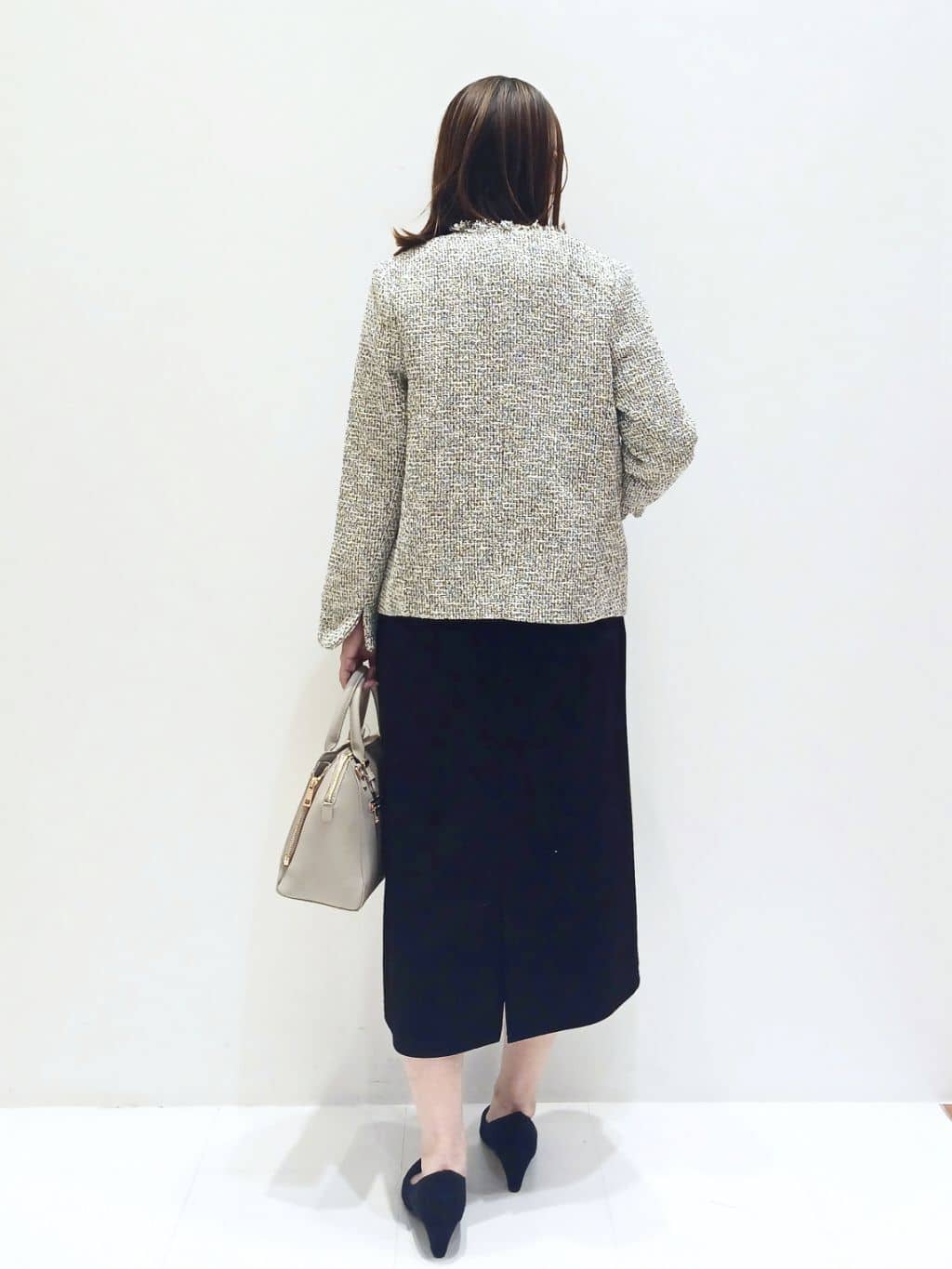 mizueさんの「grove｜◆フリンジツイードジャケット」を使ったコーディネート