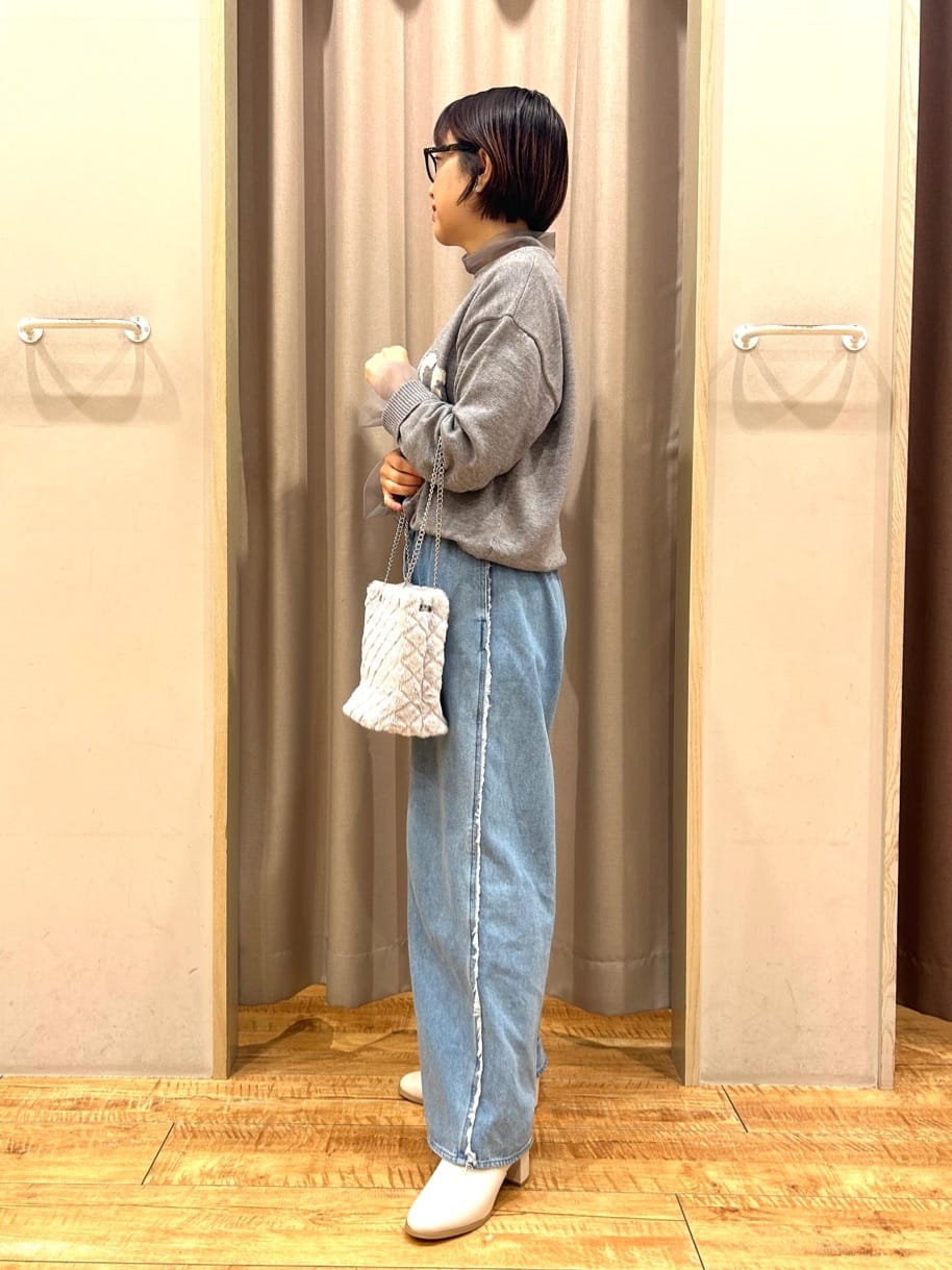 じゅのさんの「SHOO･LA･RUE｜」を使ったコーディネート