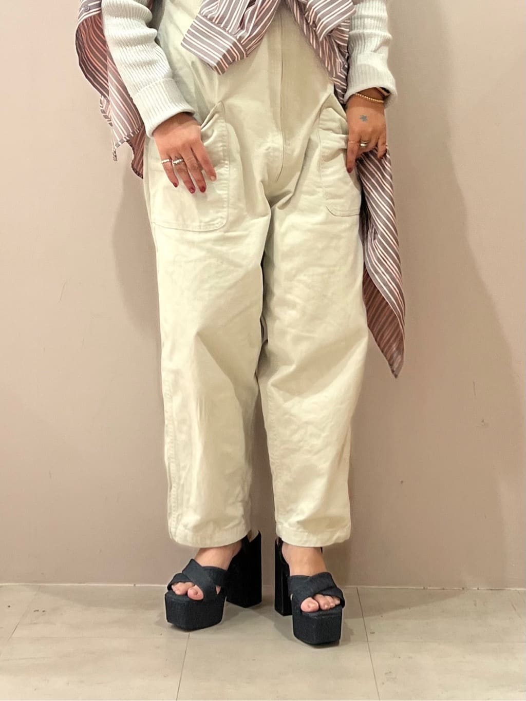 TAKAさんの「ESPERANZA｜ラク盛り厚底サンダルⅢ」を使ったコーディネート