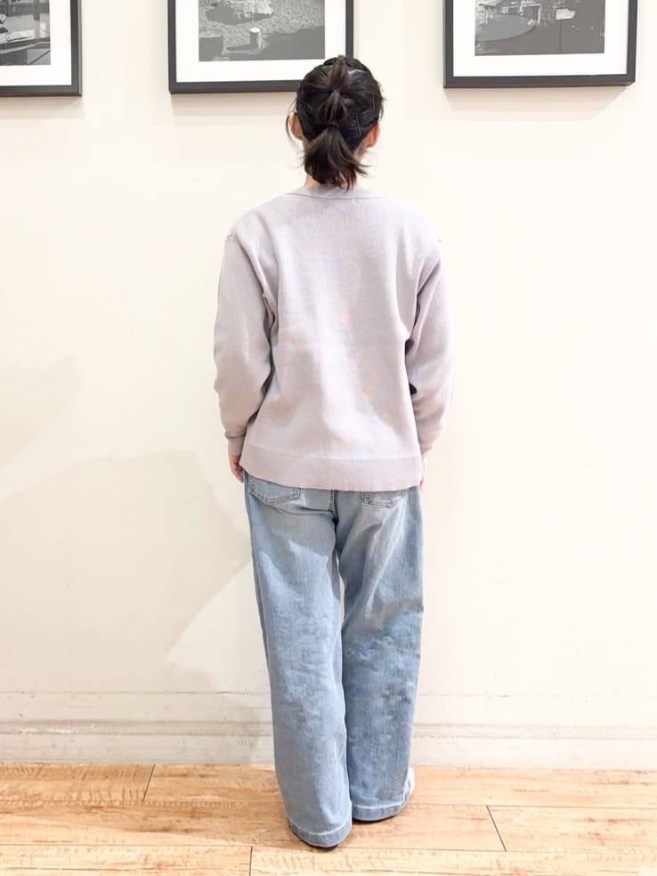かふぇもか。さんの「SHOO･LA･RUE｜◆【洗える/S-LL】ドライタッチが心地よい 畦編みVネックカーディガン」を使ったコーディネート