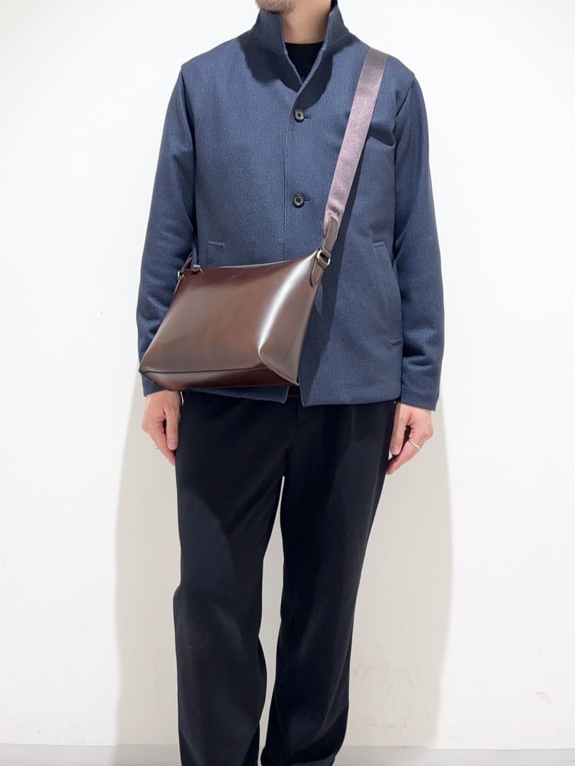 及川さんの「TAKEO KIKUCHI｜【DOWN FABRIC】ダウンファブリック スタンドカラーブルゾン」を使ったコーディネート