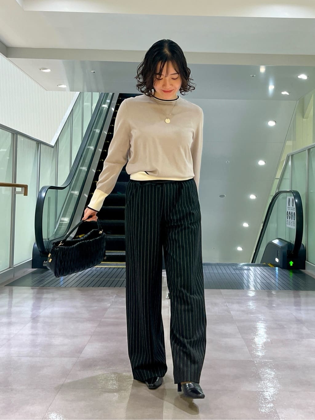 ちりんさんの「UNTITLED｜◆【アンサンブル可能/6色展開】スパンレーヨン プルオーバーニット」を使ったコーディネート