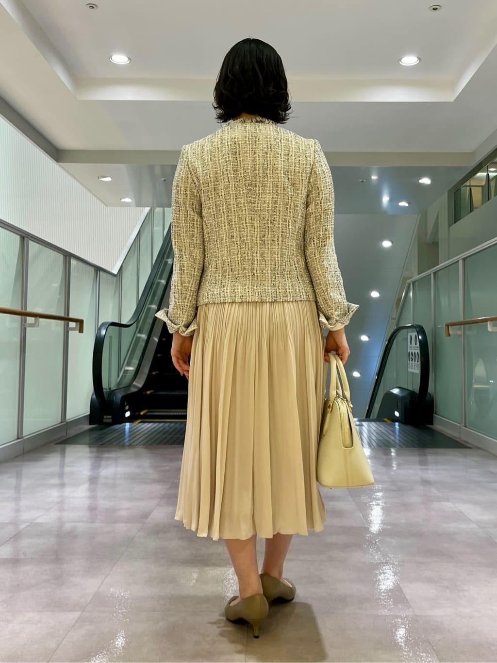 ちりんさんの「UNTITLED｜【追加/日本製】ブーケフラワーコサージュ」を使ったコーディネート