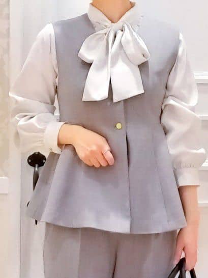 Nakaさんの「grove｜【人間工学】つつまれフィットパンプス【入卒対応可】」を使ったコーディネート