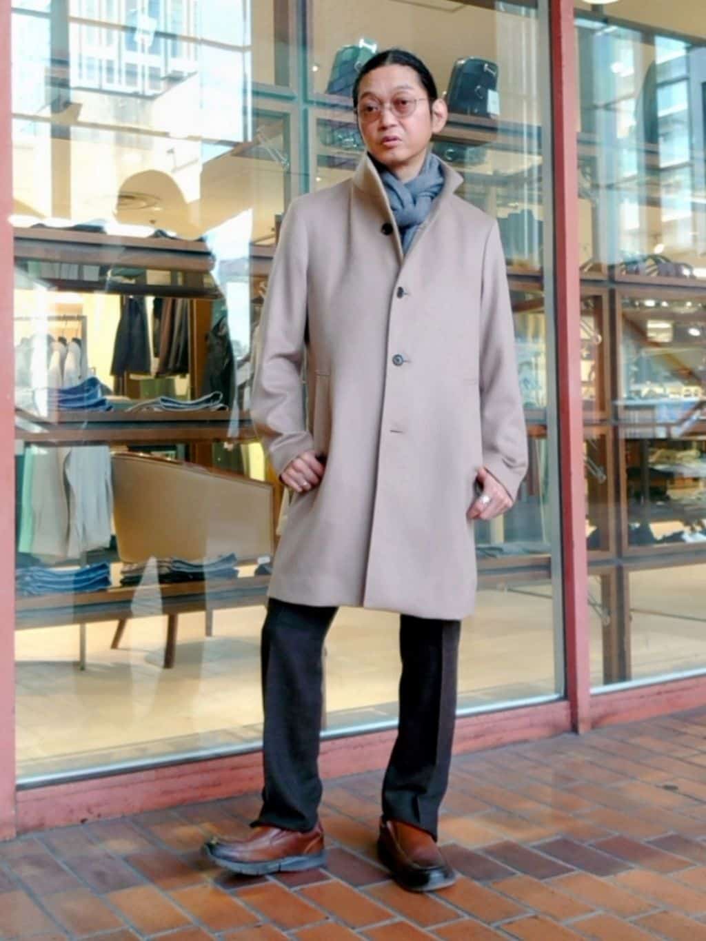 かしげるさんの「TAKEO KIKUCHI｜【ウールカシミヤブレンド】ビーバー調 スタンドカラー コート」を使ったコーディネート
