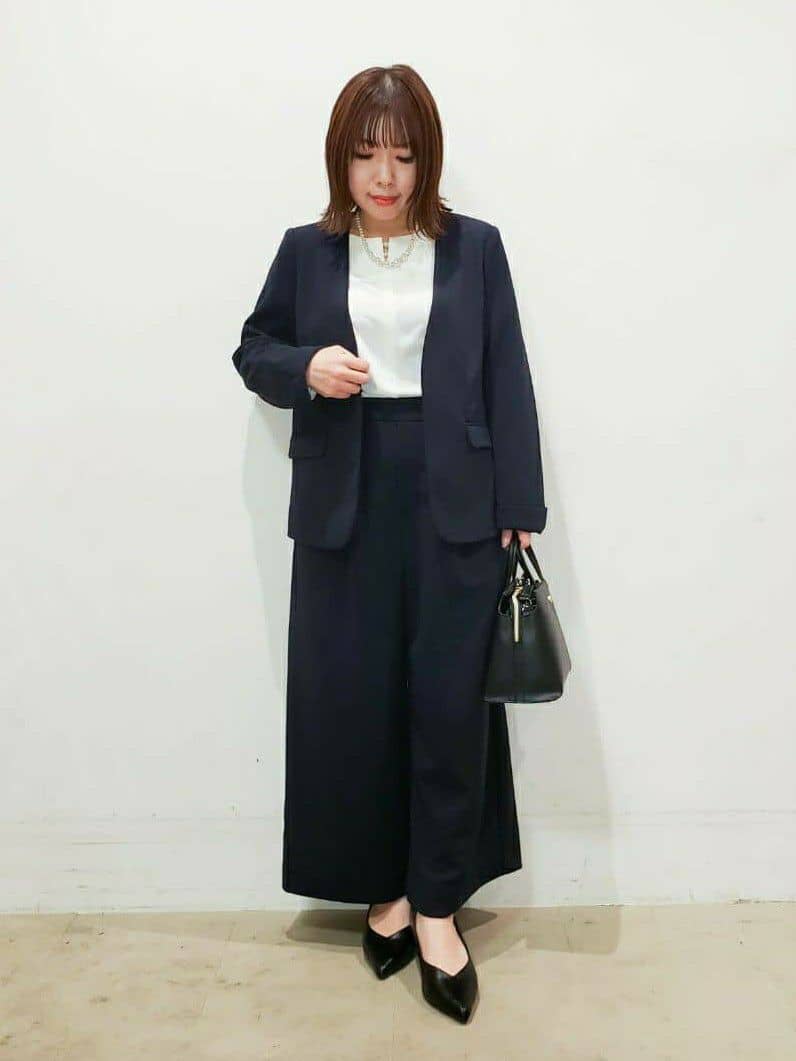 TSUCHIYAさんの「SHOO･LA･RUE｜◆【洗える/S-3L/セットアップ可】セレモニーや通勤に カットジョーゼット Vネックジャケット」を使ったコーディネート