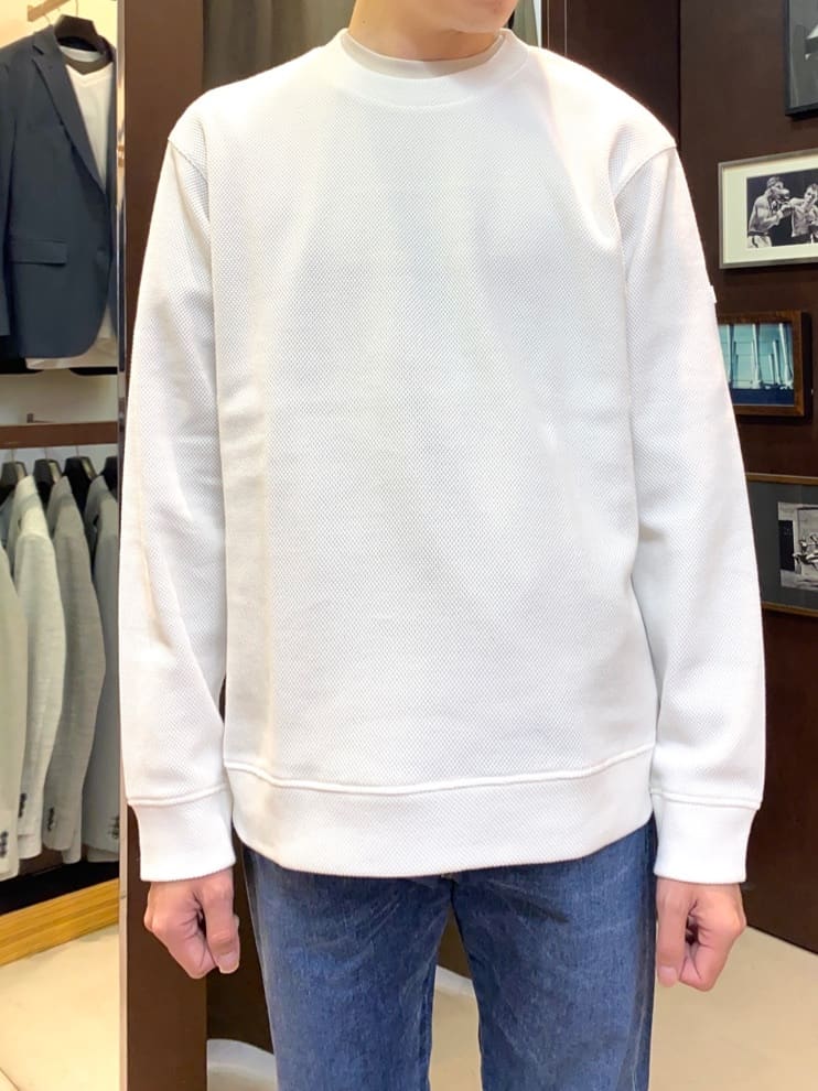コバヤシさんの「TAKEO KIKUCHI｜【モンスターストレッチ】日本製 ウォッシュド デニムパンツ」を使ったコーディネート