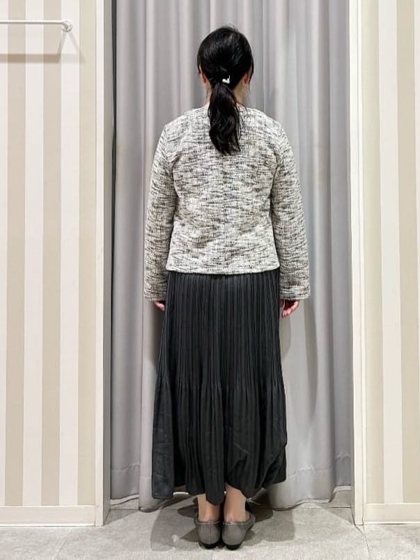 vanseさんの「SHOO･LA･RUE｜◆カットツイードジャケット」を使ったコーディネート