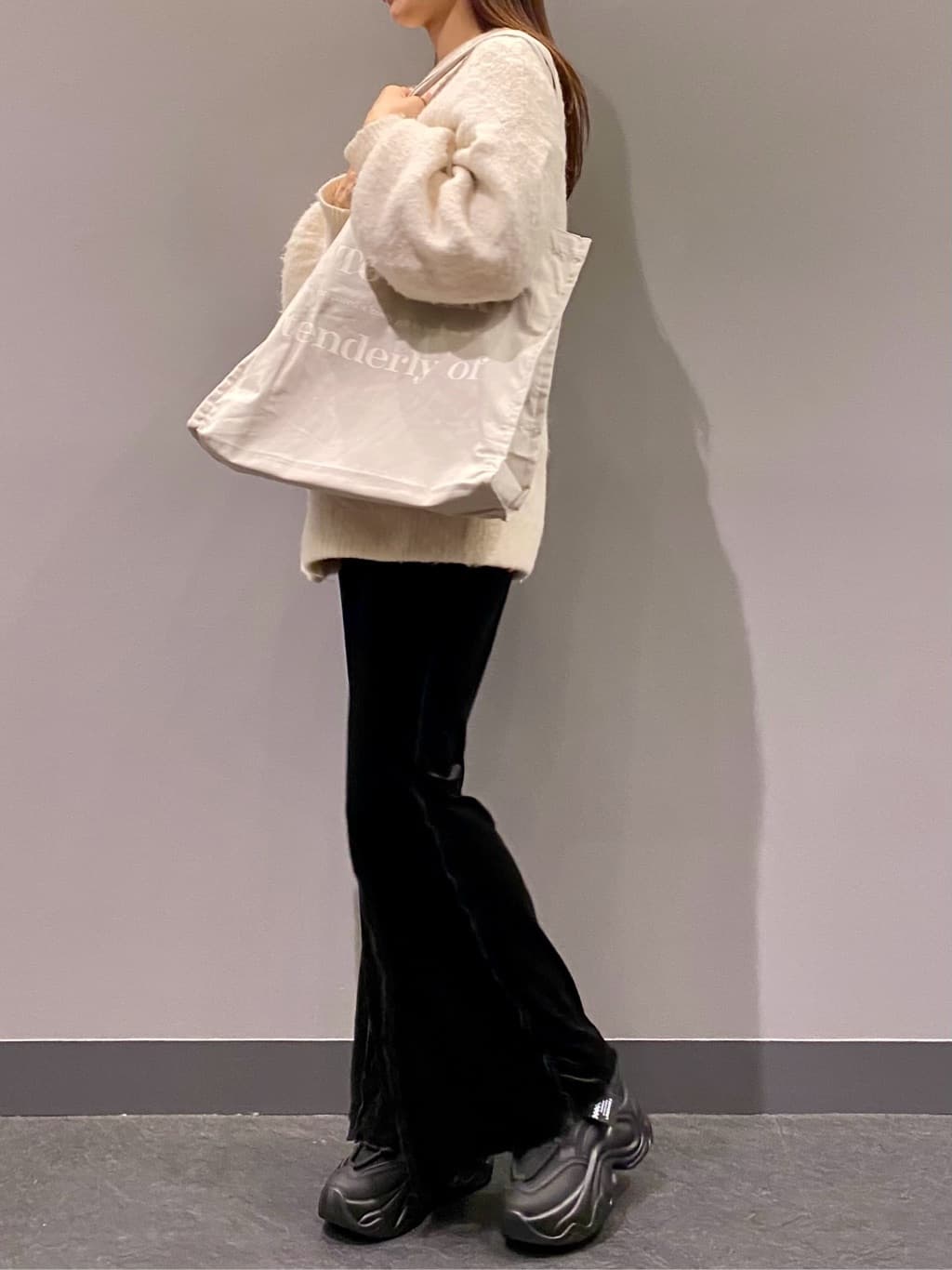 hiraさんの「ESPERANZA｜」を使ったコーディネート